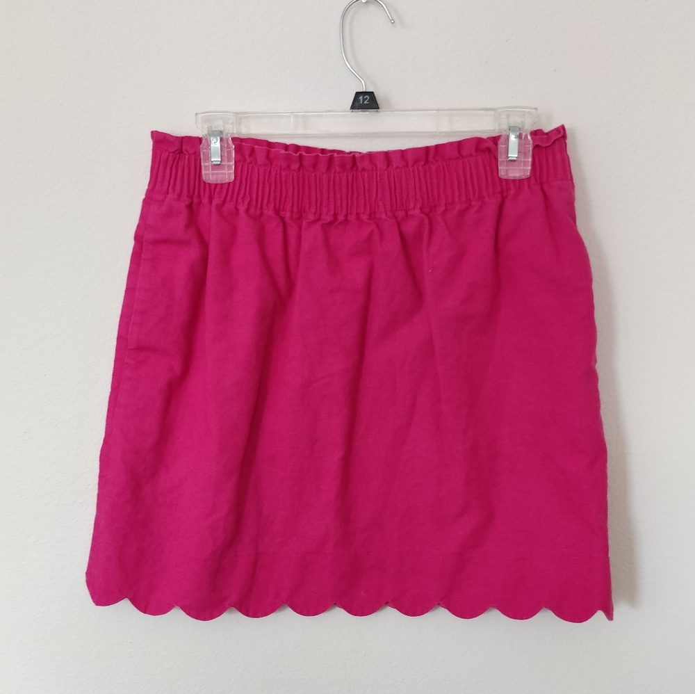 Hot Pink JCREW scalloped skirt w/ pockets 😍